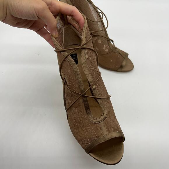 G.I.L.I. Peep Toe Heel Size 9 M Elastic Front Booties Kaarina Nude - Picture 9 of 12